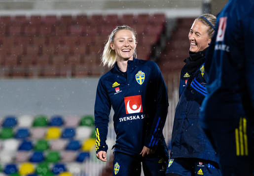 Rebecka Blomqvist and Emma Kullberg of the Swedish women's