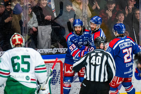Bläddra bland fler bilder av Ishockey, SHL, Kvartsfinal 4, Oskarshamn - Rögle
