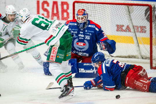 Rögles Ludvig Larsson och Oskarshamns Wiliam Worge Kreü