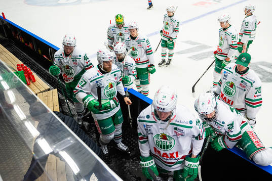 Rögles Lucas Ekeståhl-Jonsson och Linus Sjödin deppar