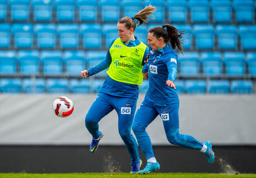 Elisabeth Terland and Vilde Bøe Risa of the Norwegian