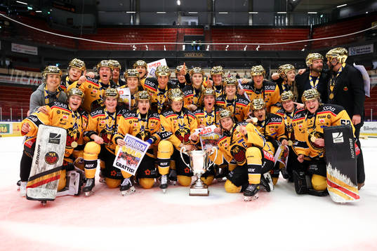 Bläddra bland fler bilder av Ishockey, SDHL, Final 5, Brynäs - Luleå