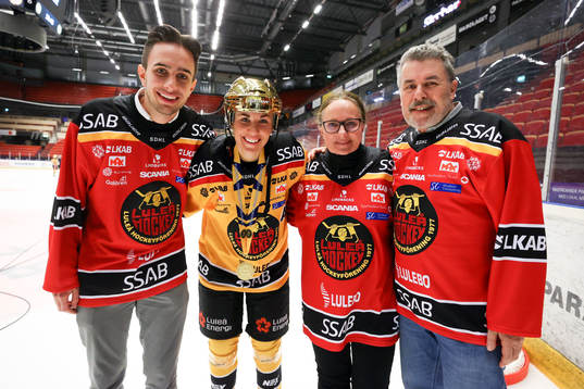 Luleås Anna Kjellbin jublar med familjen