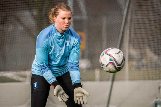 Målvakt Emma Svensson