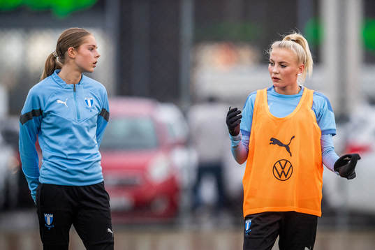 Klara Ågren och Holly Persson