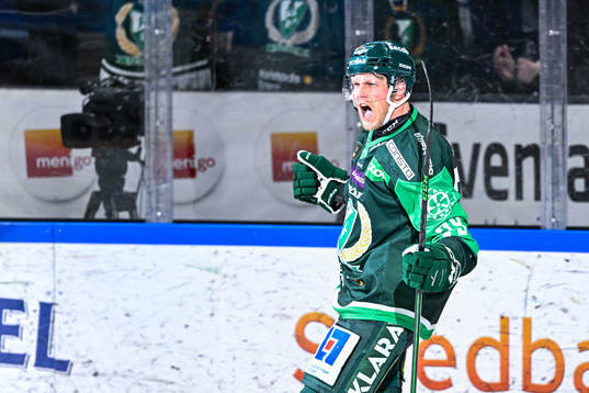 Färjestads Patrik Lundh jublar