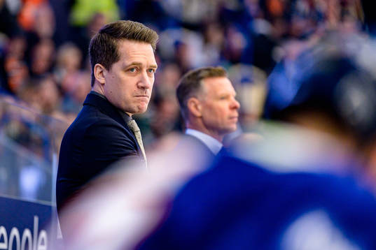 Växjös tränare Sam Hallam