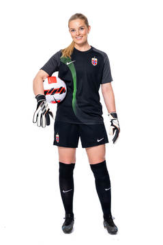 Goalkeeper Guro Pettersen of the Norwegian women’s