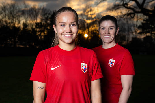 Guro Reiten and Maren Mjelde of the Norwegian national