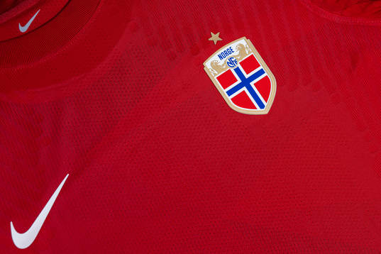 The home kit of the Norwegian national football team