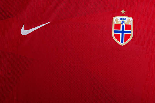 The home kit of the Norwegian national football team