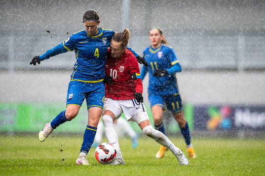 Donjeta Halilaj of Kosovo and Caroline Graham Hansen of