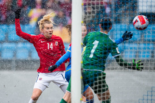 Ada Hegerberg of Norway scores the 1-0 goal