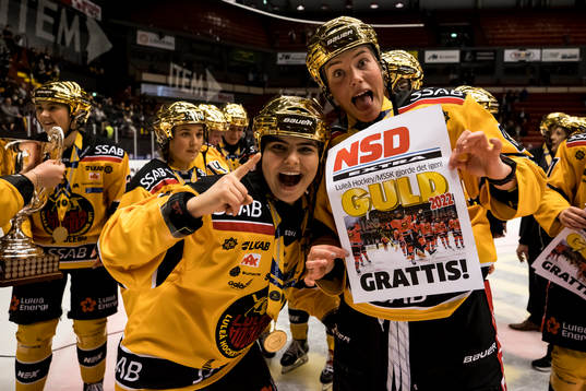 Luleå spelarna jublar