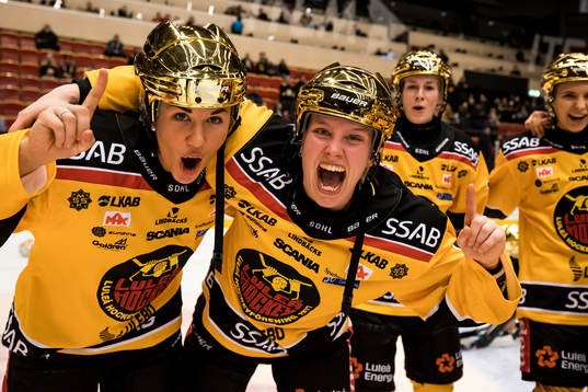 Luleå spelarna jublar