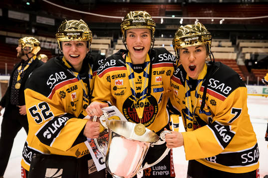 Luleå spelarna jublar