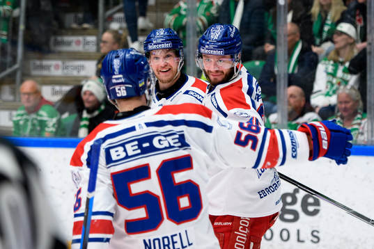 Oskarshamns Jonas Engström och Tomas Zohorna jublar