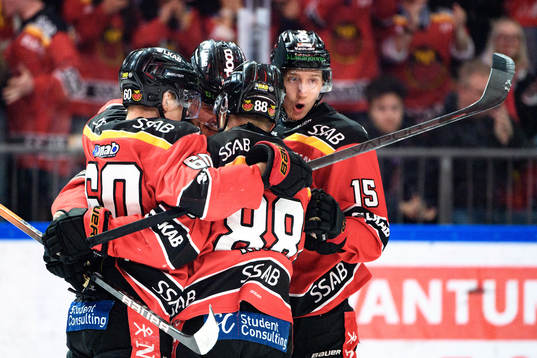 Luleås Oscar Engsund jublar