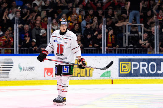 Örebros Marcus Hardegård deppar