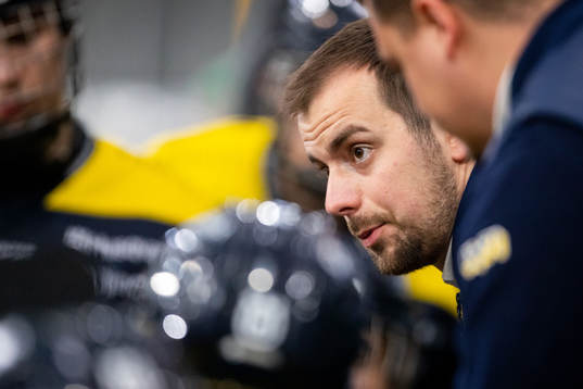 s tränare Tom Jankovic