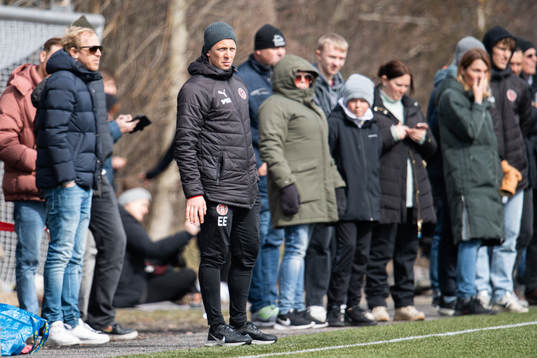 Hittarps tränare Erik Edman