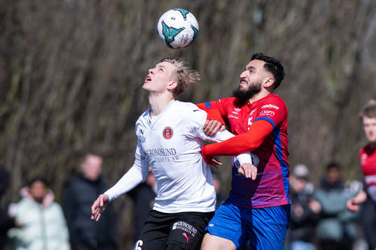Hittarps Tim Amilon Persson och Höganäs Mustafa Khalili