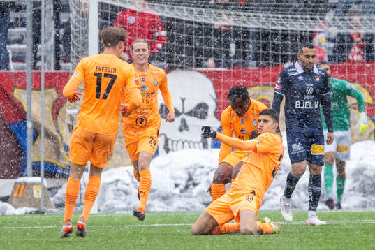 Bläddra bland fler bilder av Fotboll, Superettan, AFC Eskilstuna - Örgryte