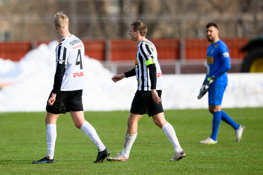 Landskronas Viktor Wihlstrand och Philip Andersson deppar
