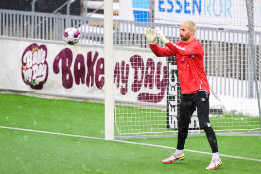 Degerfors målvakt Alfie Malik Whiteman