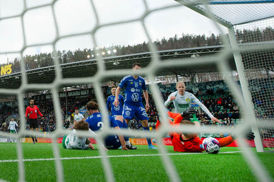 Hammarbys Gustav Ludwigson och Williot Swedberg samt