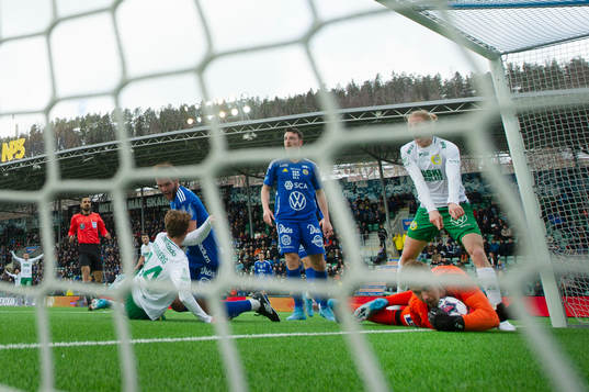 Hammarbys Gustav Ludwigson och Williot Swedberg samt