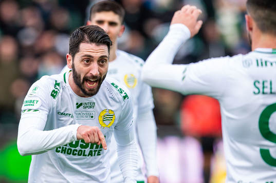 Hammarbys Nahir Besara jublar