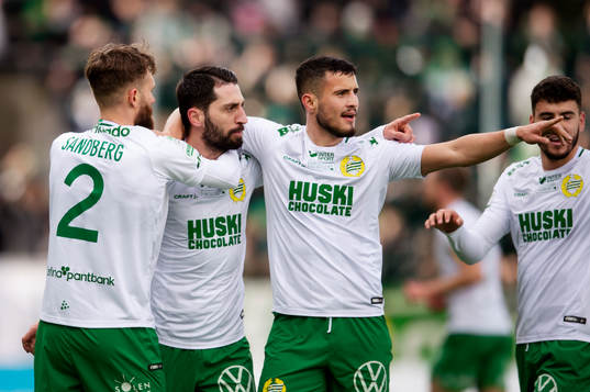 Hammarbys Simon Sandberg, Nahir Besara och Astrit Selmani