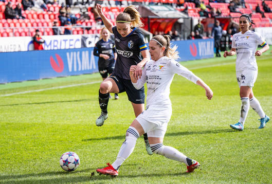 Växjös Amanda Altheden och Team TGs Amansa Westman