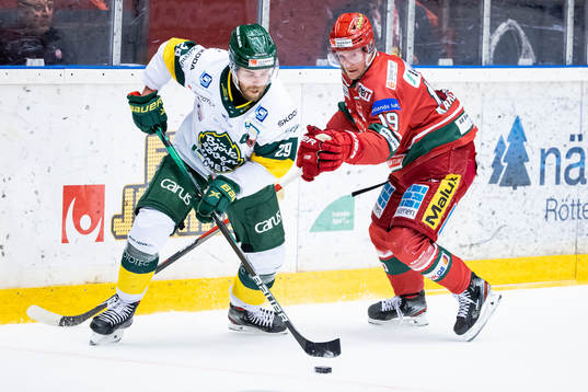 Björklövens Alexander Wiklund och Modos Erik Karlsson