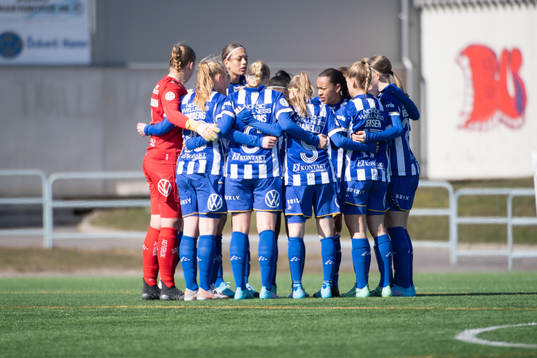 Bläddra bland fler bilder av Fotboll, Division 2 Nordvästra Götaland, Öckerö - IFK Göteborg