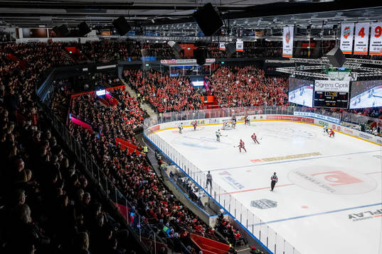 Interiör av Hägglunds arena