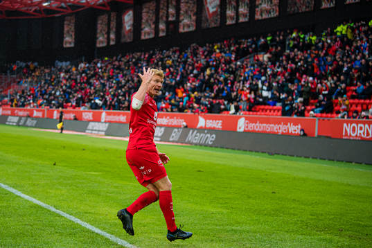 Sivert Heltne Nilsen of Brann celebrates