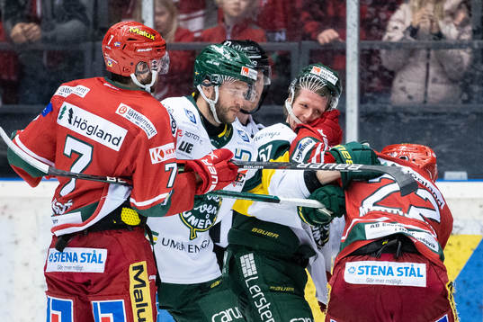 Björklövens Karl Johansson och Modos Daniel Mannberg