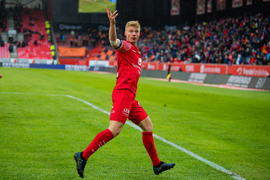 Sivert Heltne Nilsen of Brann celebrates