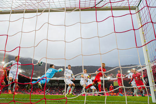 Sivert Heltne Nilsen of Brann scores the 1-1 goal