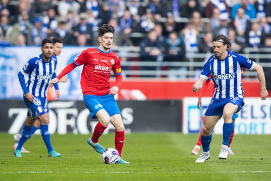 Helsingborgs Armin Gigovic och IFK Göteborgs Gustav