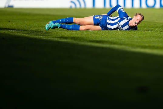 IFK Göteborgs Oscar Vilhelmsson har ont