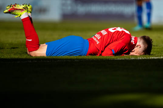 Helsingborgs Lucas Lingman har ont