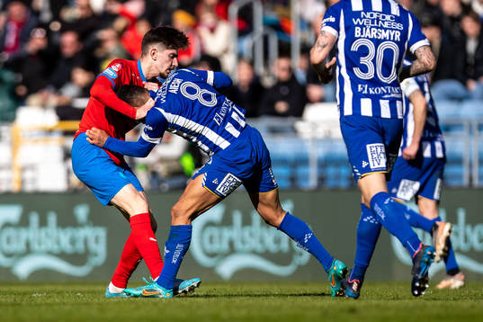 Helsingborgs Armin Gigovic och IFK Göteborgs Hosam Aiesh