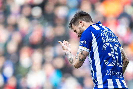 IFK Göteborgs Mattias Bjärsmyr har ont