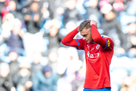 Helsingborgs Dennis Olsson deppar
