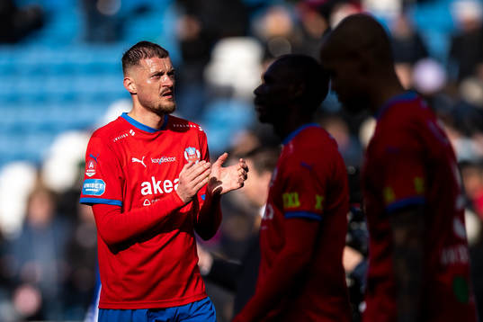 Helsingborgs Albert Ejupi deppar