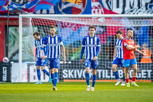IFK Göteborgs Marcus Berg och Simon Thern deppar