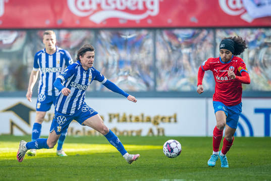 IFK Göteborgs Simon Thern och Helsingborgs Adam Kaied